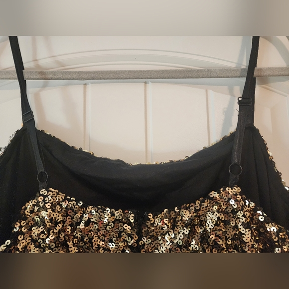 B Darlin Super Stretchy Gold Bodycon Sassy Sequin Dress Size 20W Party Clubbing - Picture 7 of 10